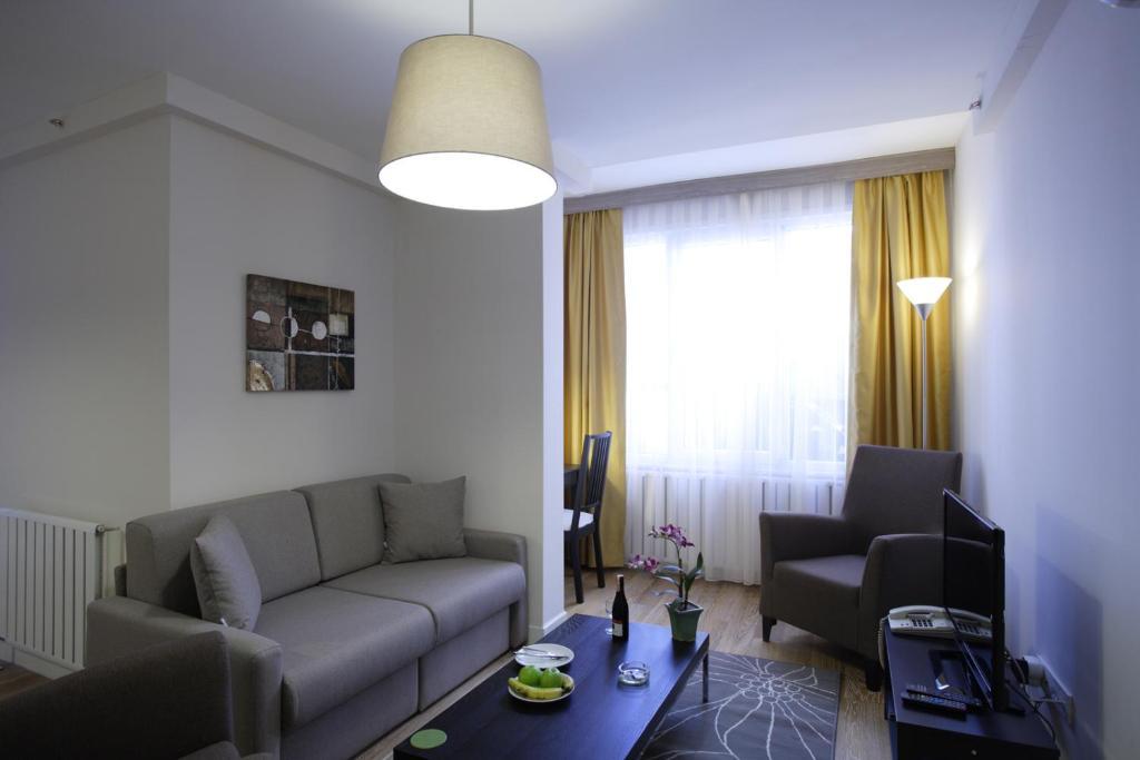 Home Stay Home Valikonagi Стамбул Номер фото